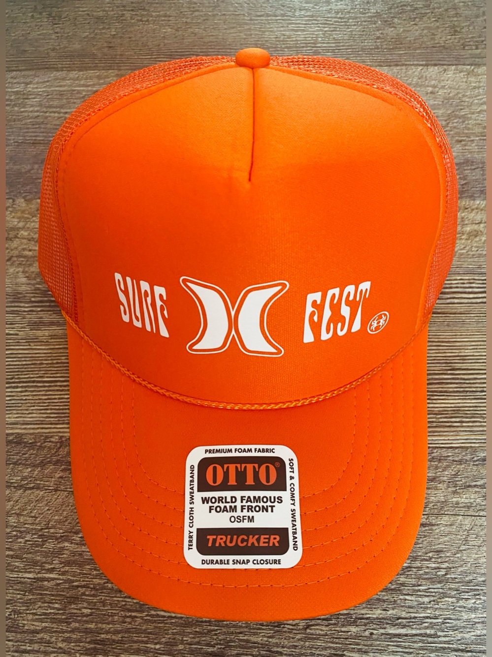 BRAND NEW!!! Hurley trucker hat
